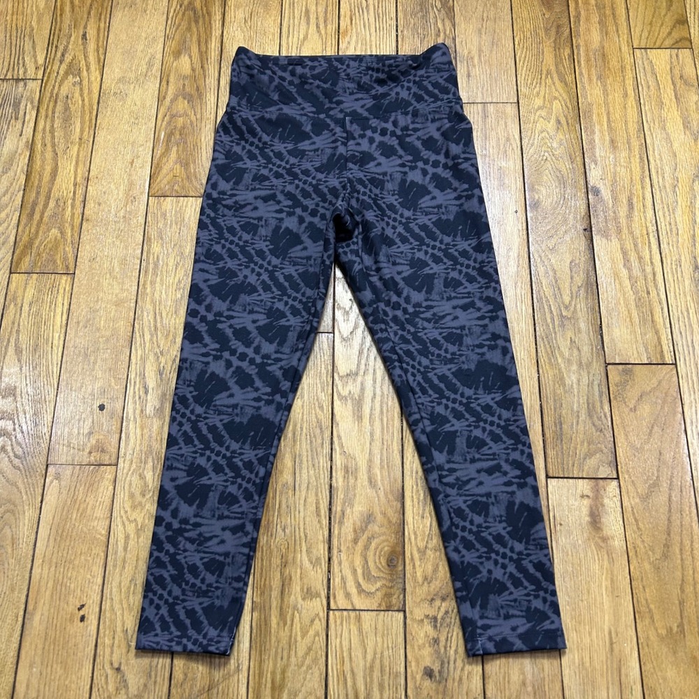 Express Womens XS High Waisted Cropped Leggings‎ Gray Black Tie Dye